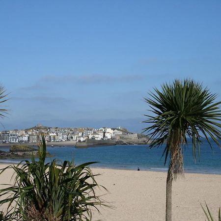 Coast Accommodation St Ives  Exterior photo